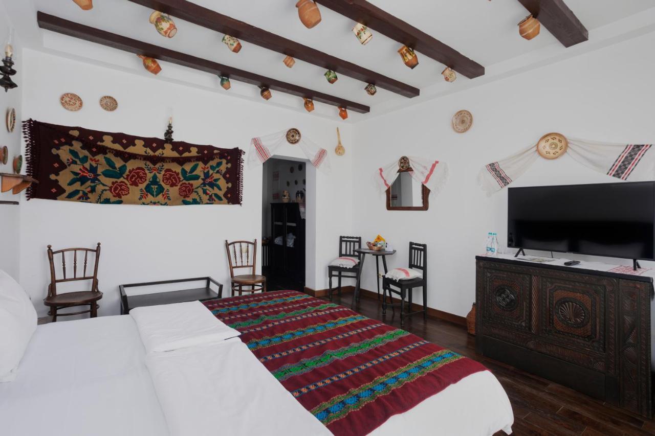 Hotel Conacul Archia Deva Exteriér fotografie