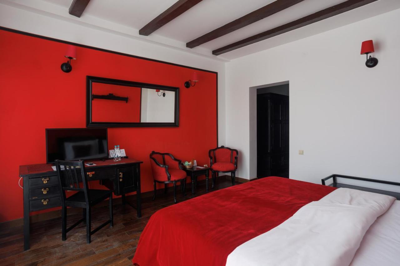 Hotel Conacul Archia Deva Exteriér fotografie