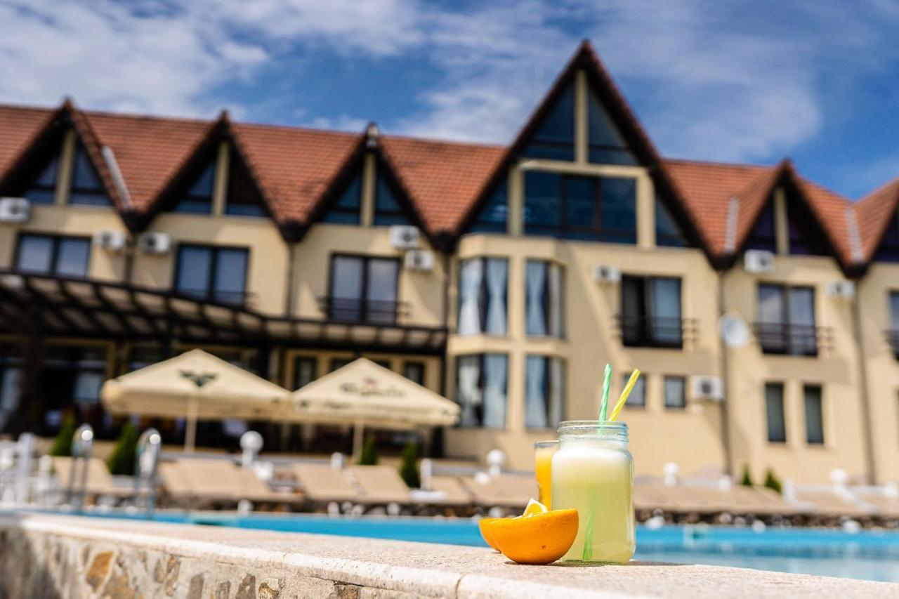 Hotel Conacul Archia Deva Exteriér fotografie