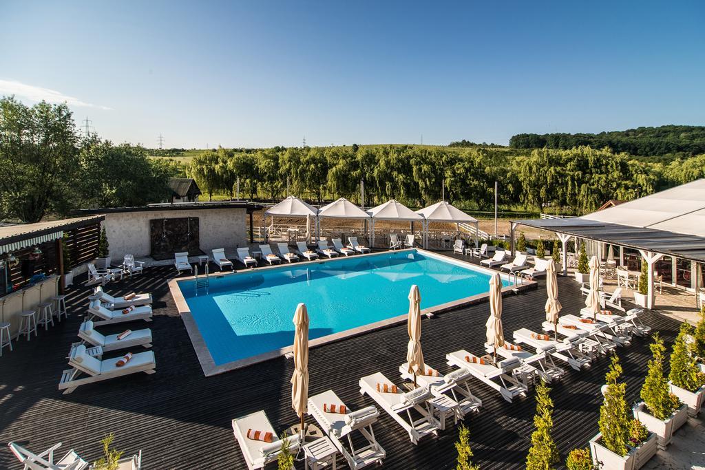 Hotel Conacul Archia Deva Exteriér fotografie
