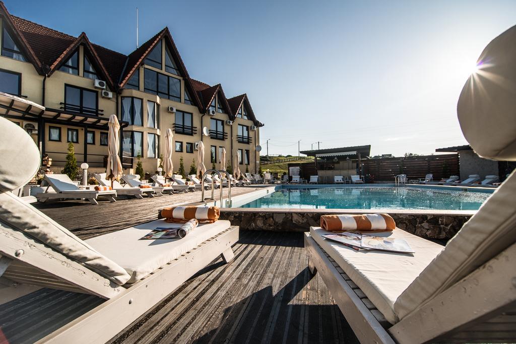 Hotel Conacul Archia Deva Exteriér fotografie